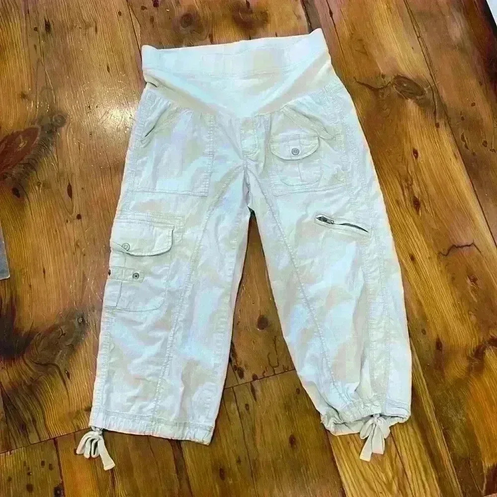 Motherhood Cargo stretch maternity Capris size large